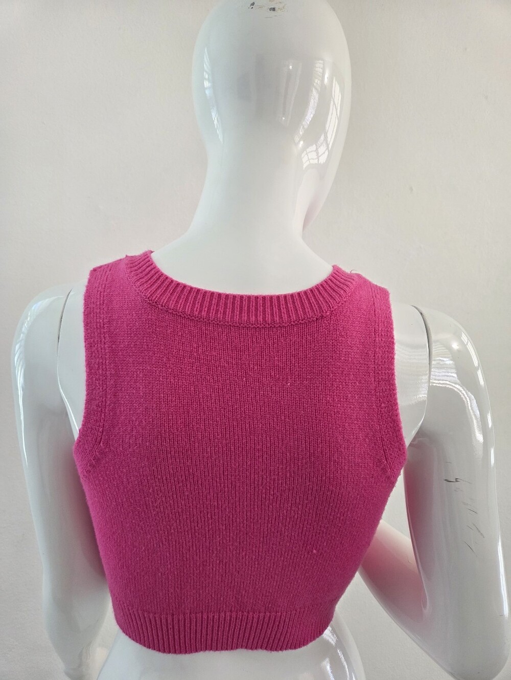 Hot Pink Knit Sleeveless Crop Top Vest Size Small - Picture 6 of 14